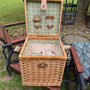 Wicker Crossbody Picnic Basket Vintage